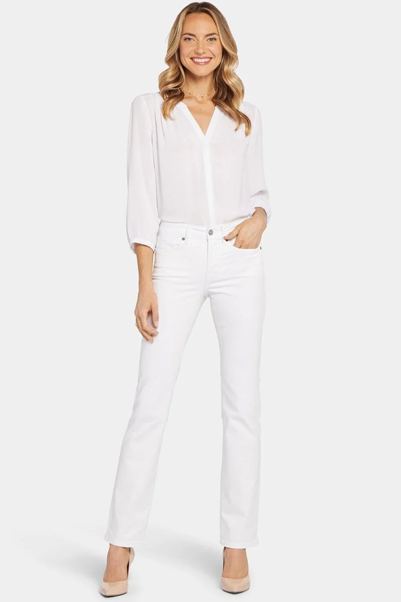 Marilyn Straight Jeans in Petite | Optic White