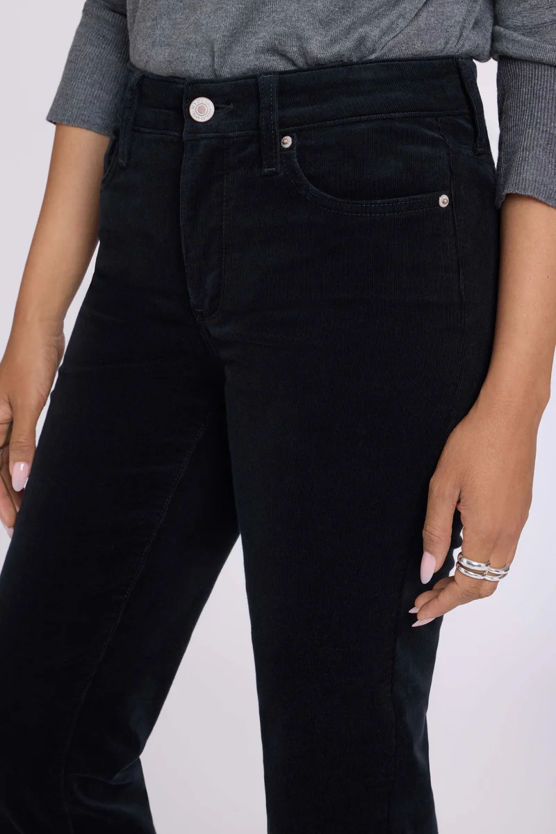 Marilyn Straight Corduroy Pants | Black