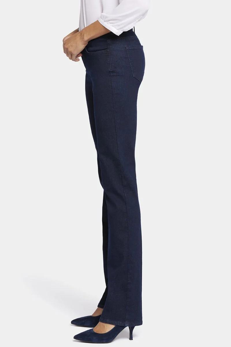 Marilyn Straight Jeans Dunkelblauem Premium Denim | Rinse