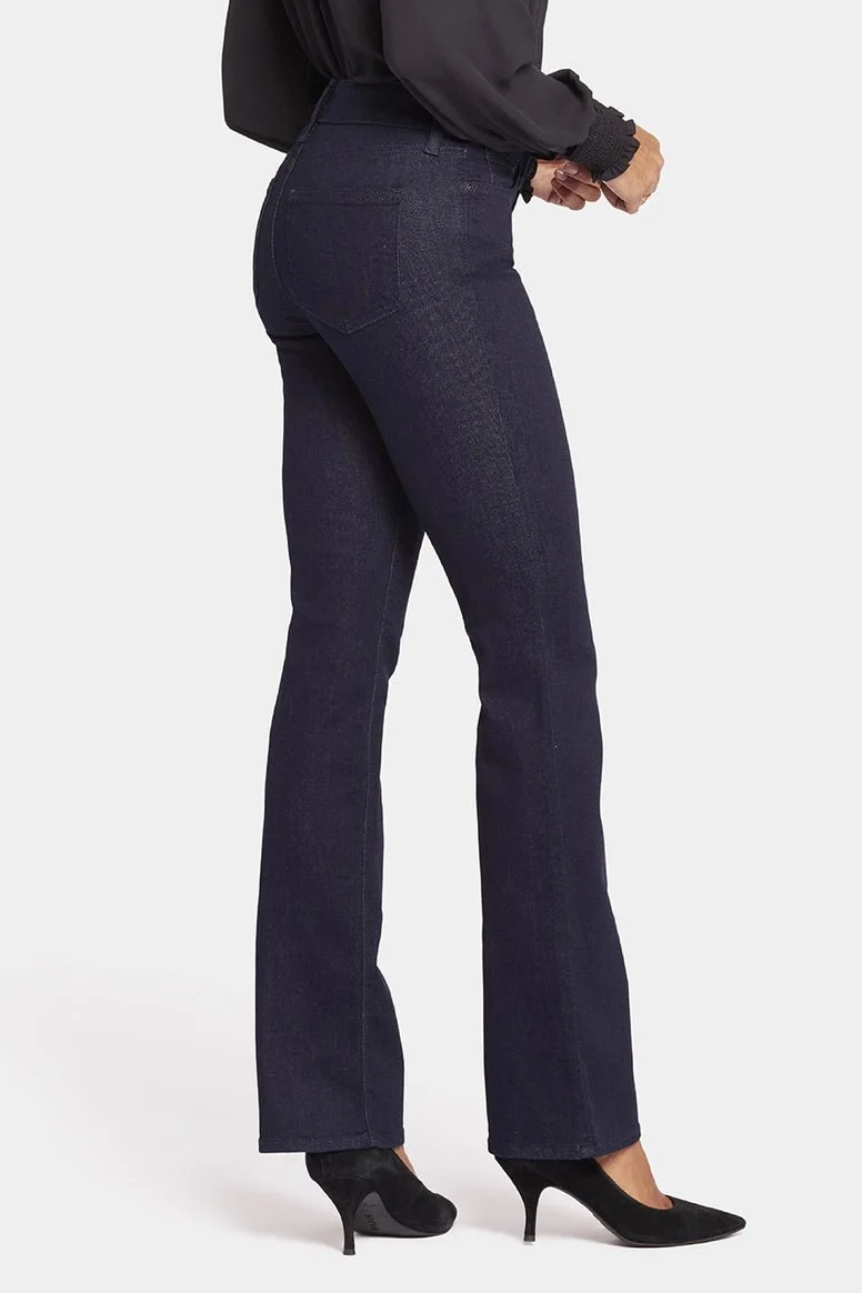 Barbara Bootcut Jeans Dunkelblau Premium Denim (Tall) | Rinse