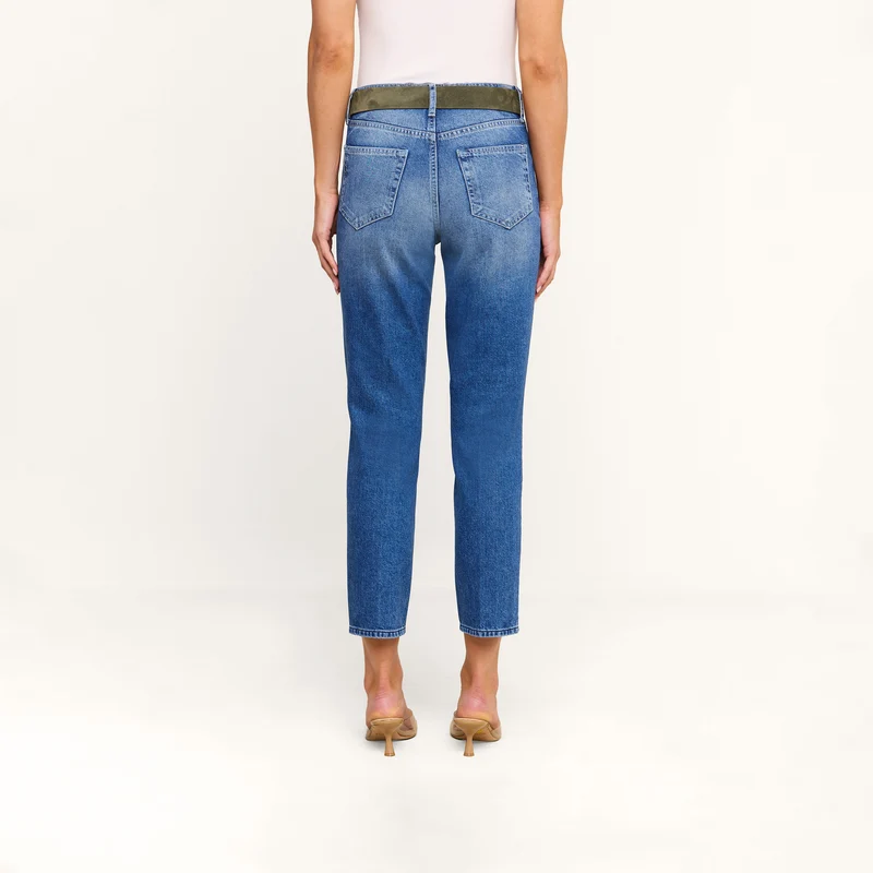Avena Slim-Leg Jean