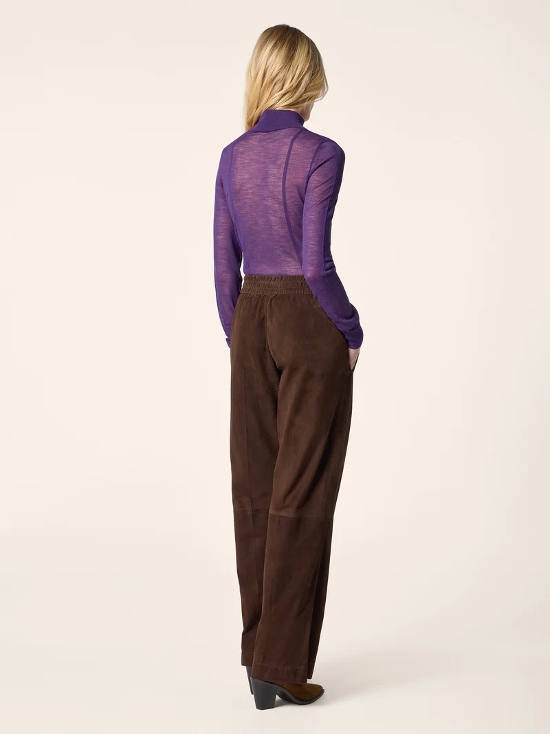 Marianne – Light Suede Pants