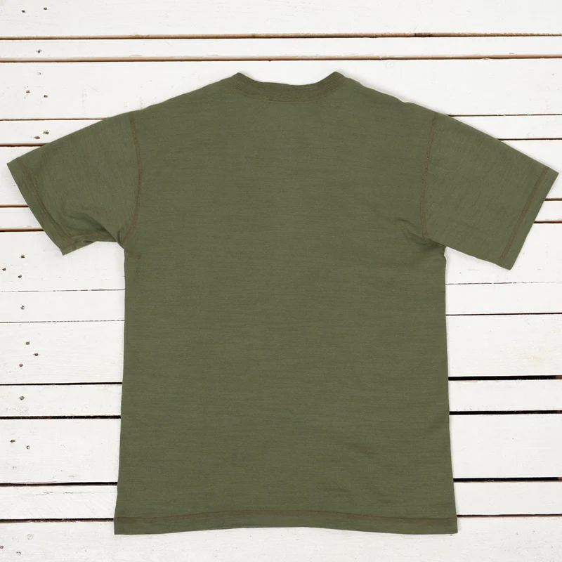 Slub Yarn Henley Neck T-Shirt Oliv