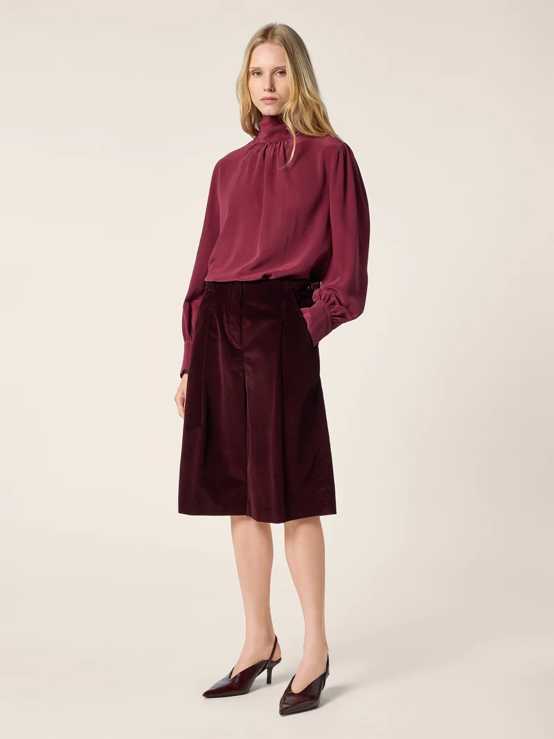 Ivy – Bermudas in Cotton Velvet