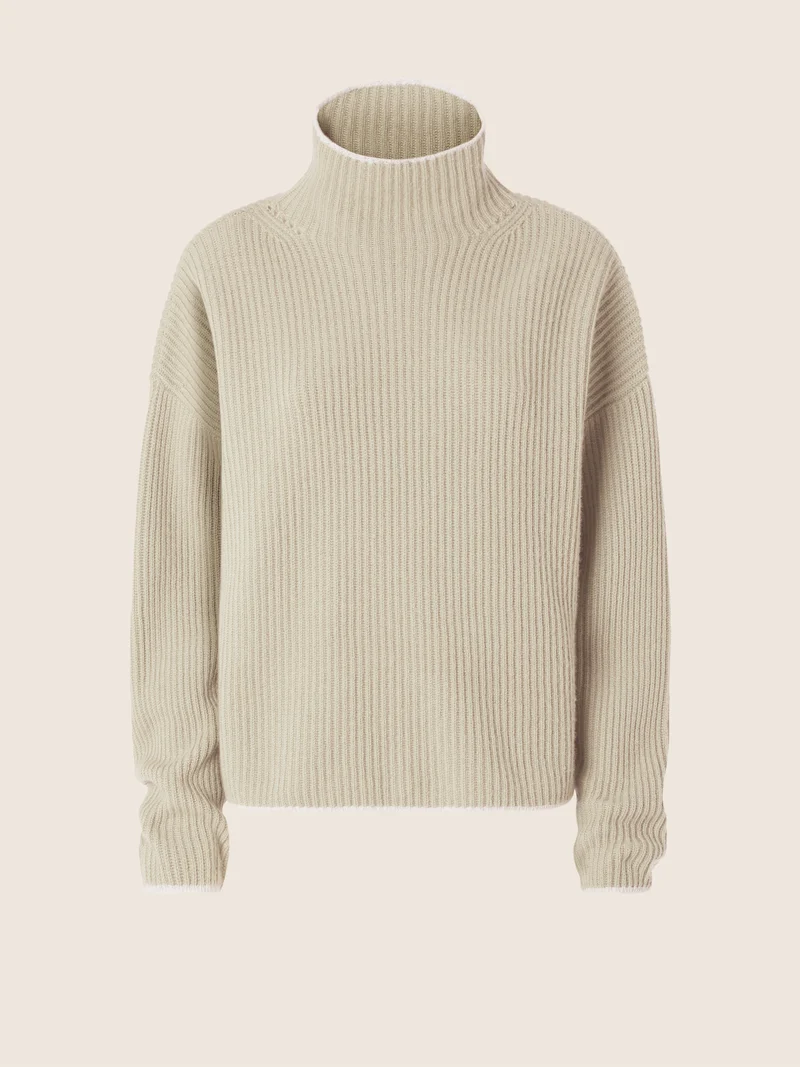 Cashmere Turtleneck