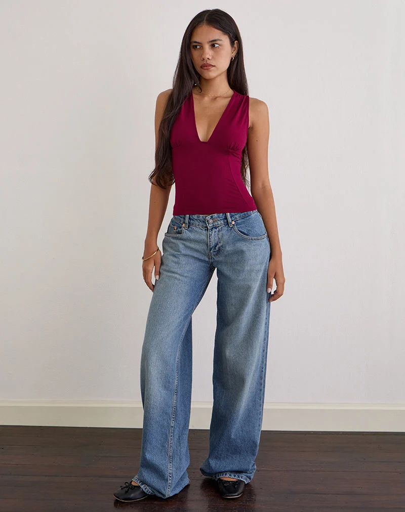 Lynod Plunge Top aus Rayon in Burgunderrot