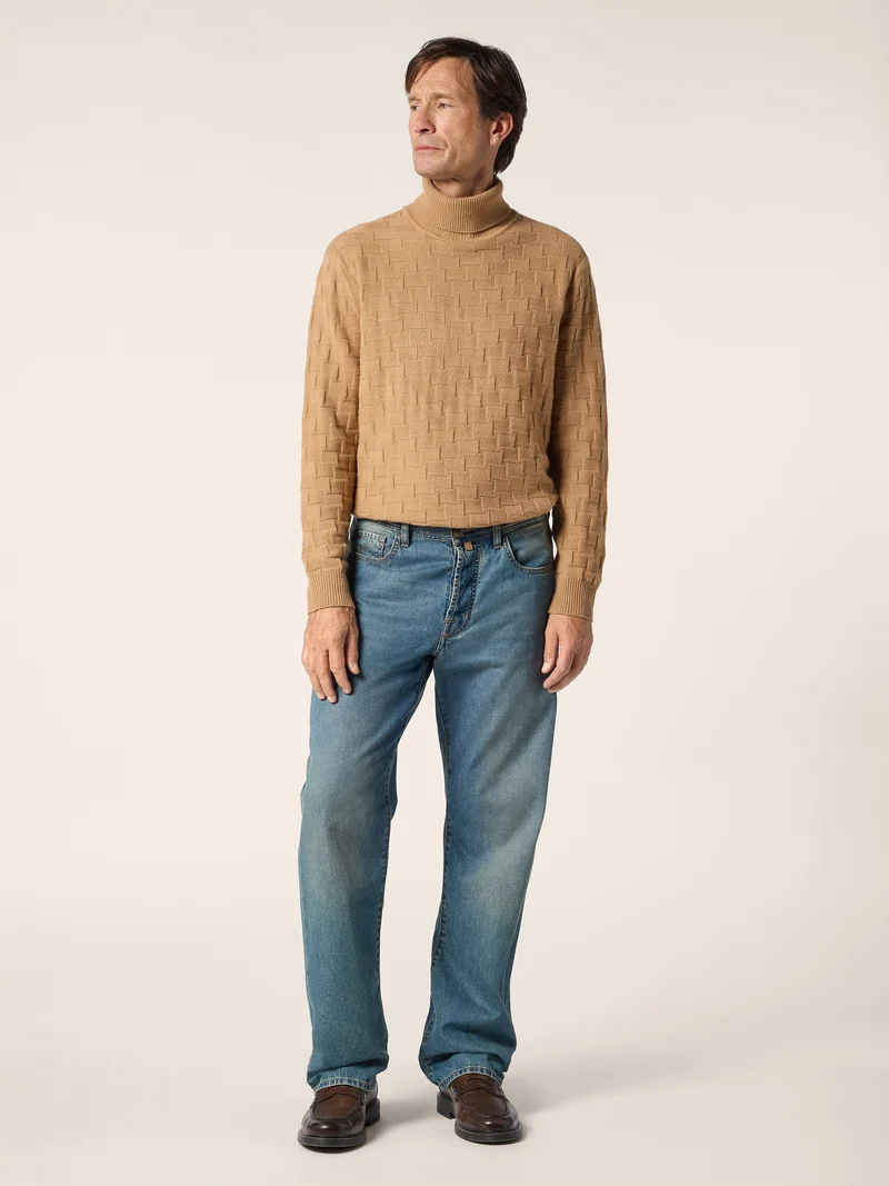 Wool-Cashmere Houndstooth Turtleneck