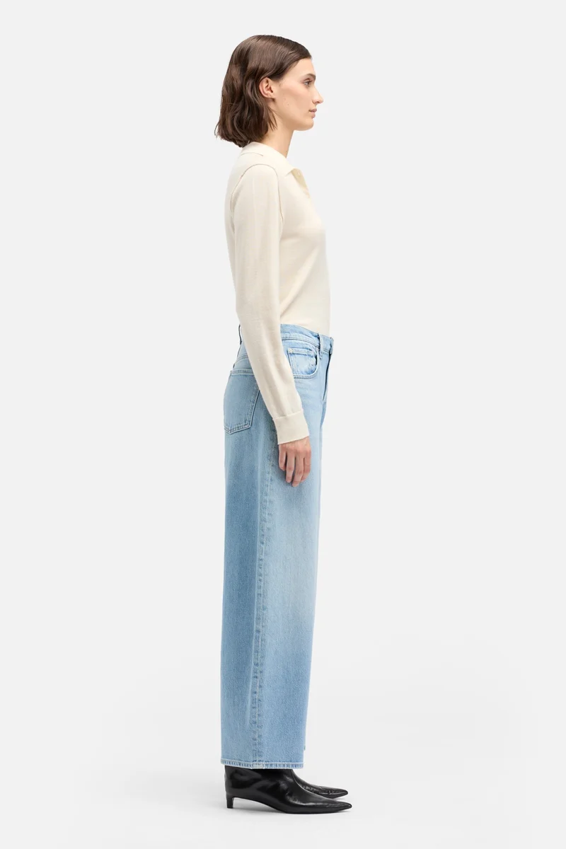 BONNIE CURVILINEAR in MANKIND Seabreeze