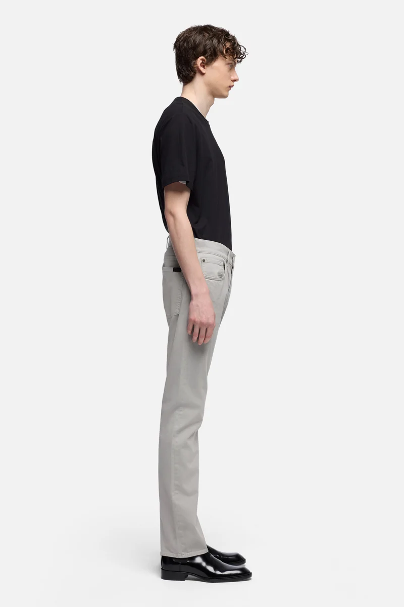 THE STRAIGHT in Luxe Performance Sateen Iron