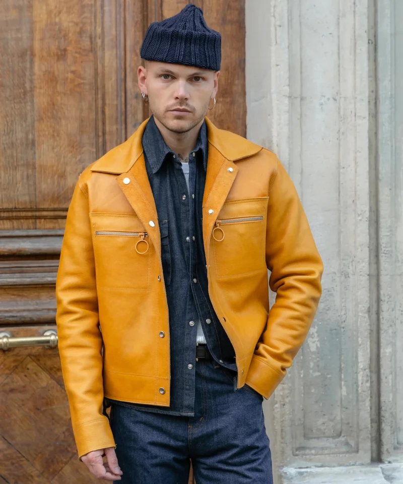 THE REVERSIBLE TRUCKER