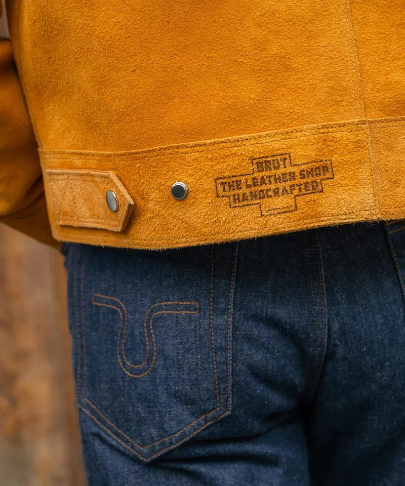 THE REVERSIBLE TRUCKER