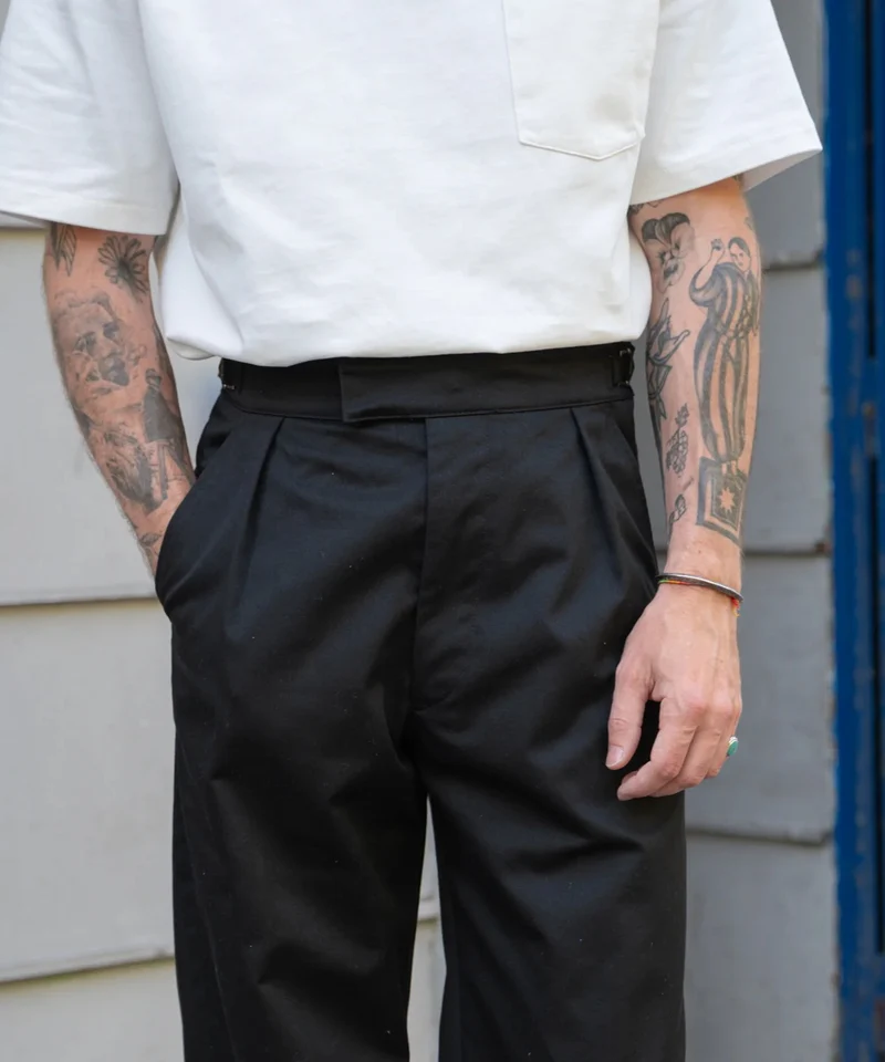 THE ONE PLEAT PANTS