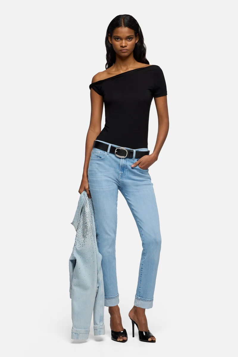 RELAXED SKINNY in Slim Illusion Indigo Bloom