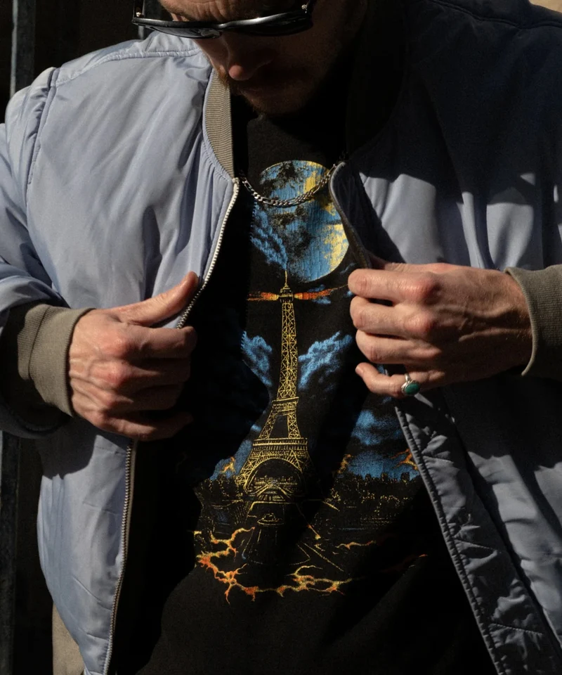 THE EIFFEL TOWER TEE