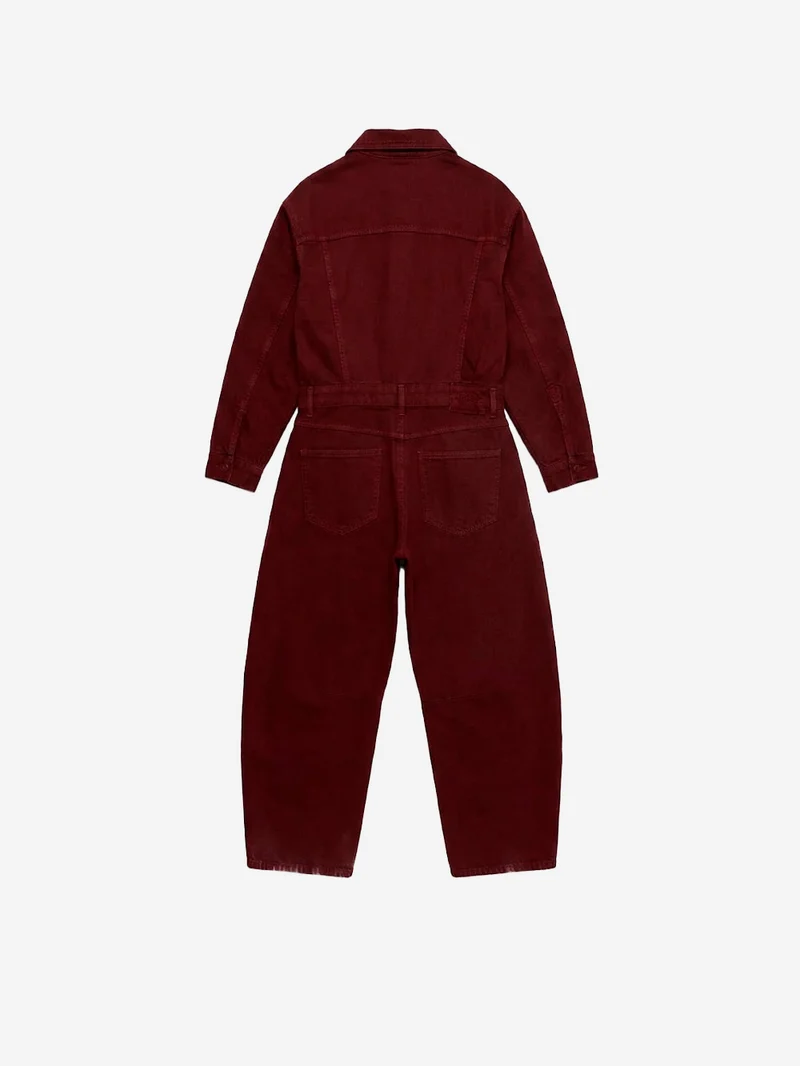Tuta in denim bordeaux con gamba barrel e bottoni gioiello