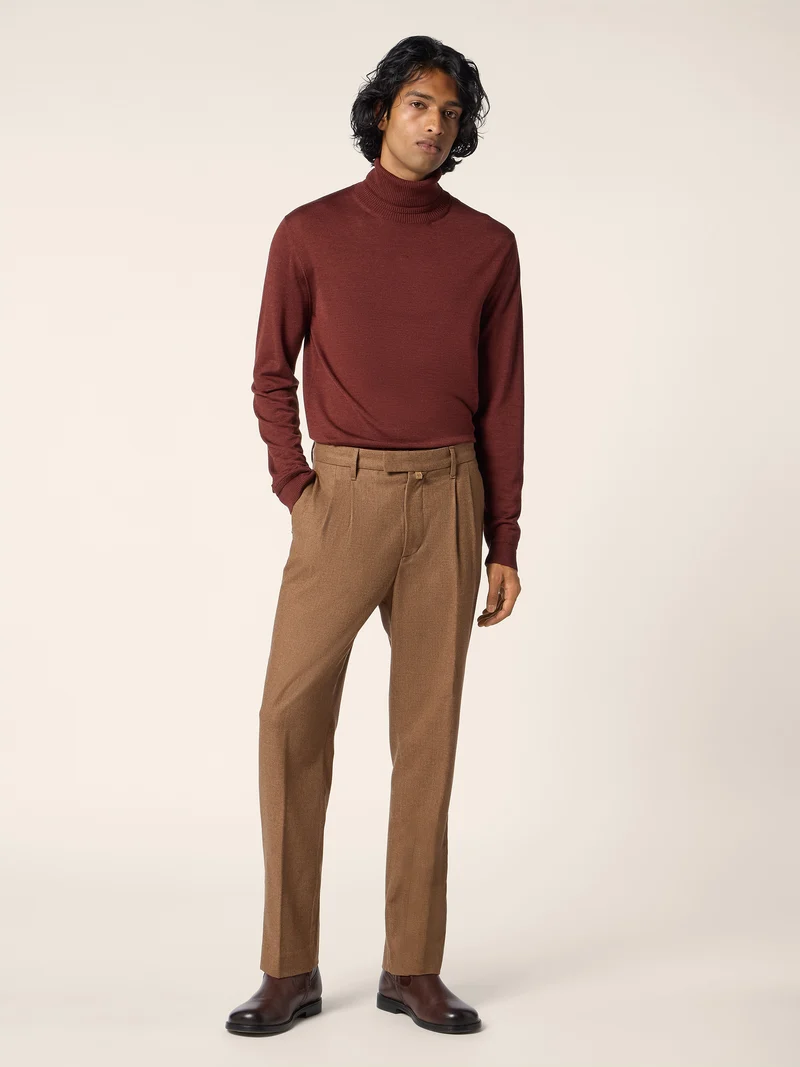 Wool-Silk Turtleneck