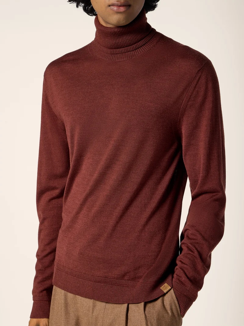 Wool-Silk Turtleneck