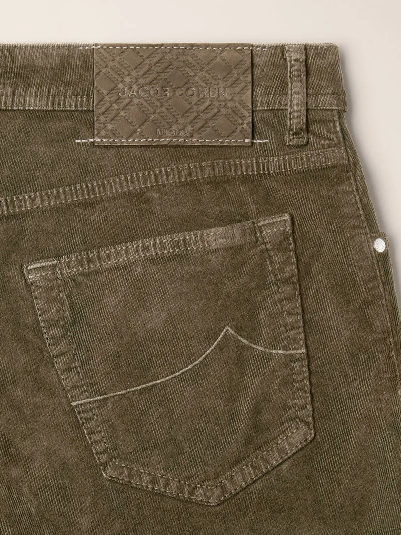 Nick — Fine-Ribbed Corduroy Pants