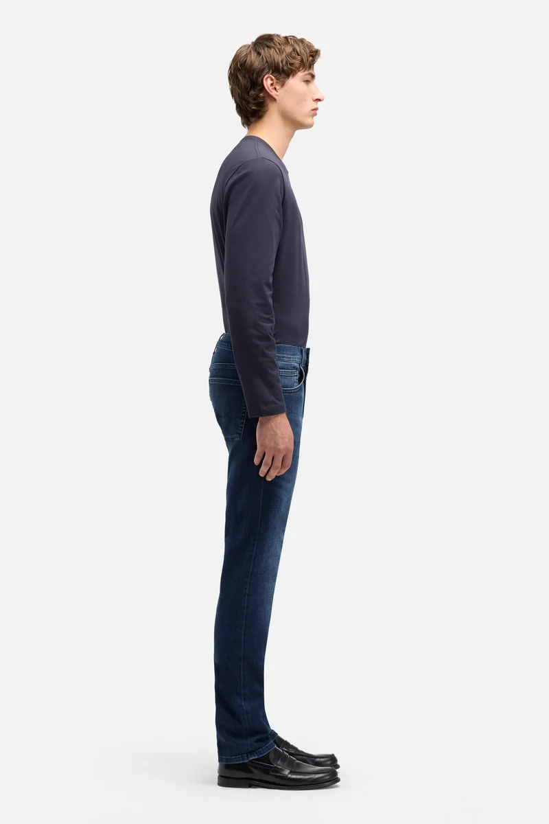 SLIMMY in Luxe Performance Dark Blue