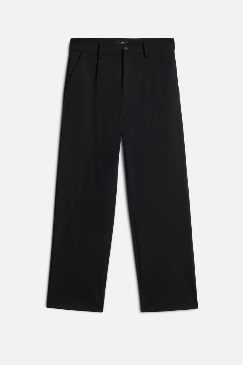 PLEATED TROUSER in Luxe Performance Knit Black