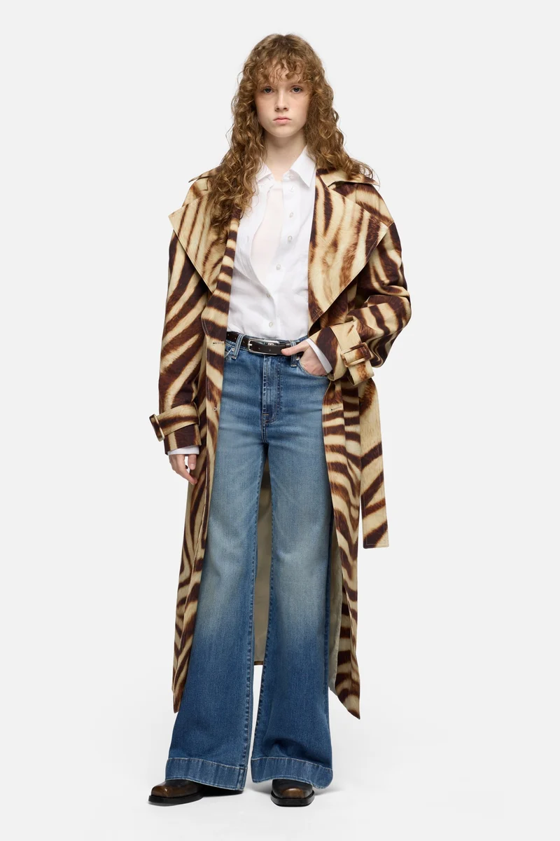 OVERSIZE BUTTON DOWN SHIRT in Cotton Voile Optical White