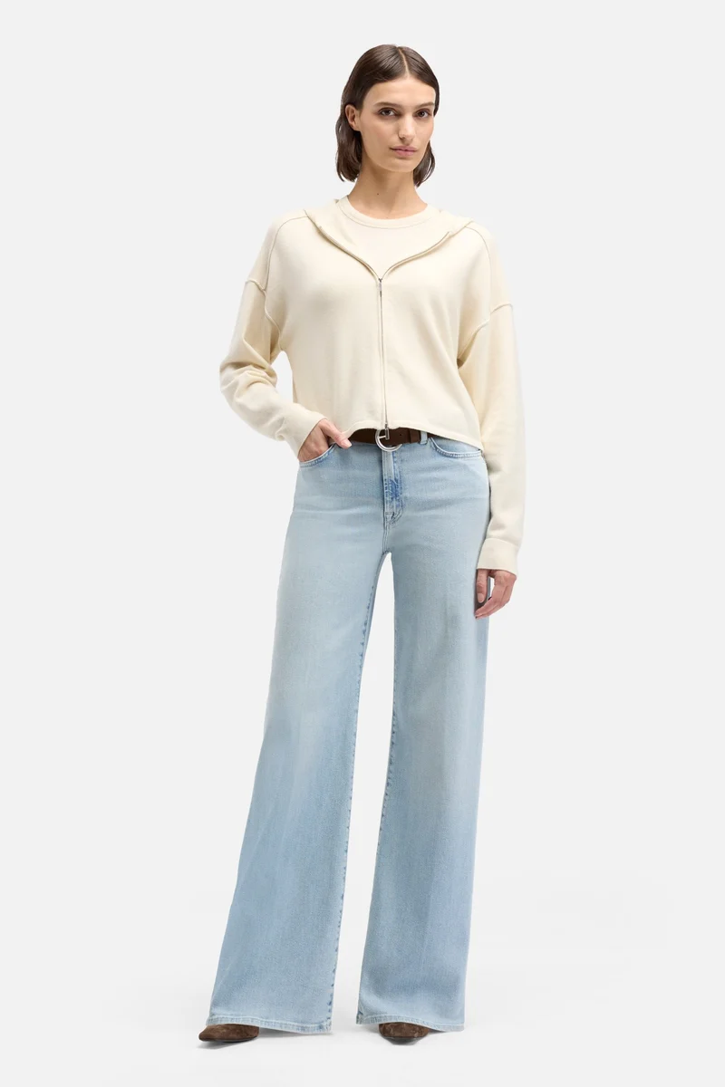 LOTTA in Luxe Vintage Frozen