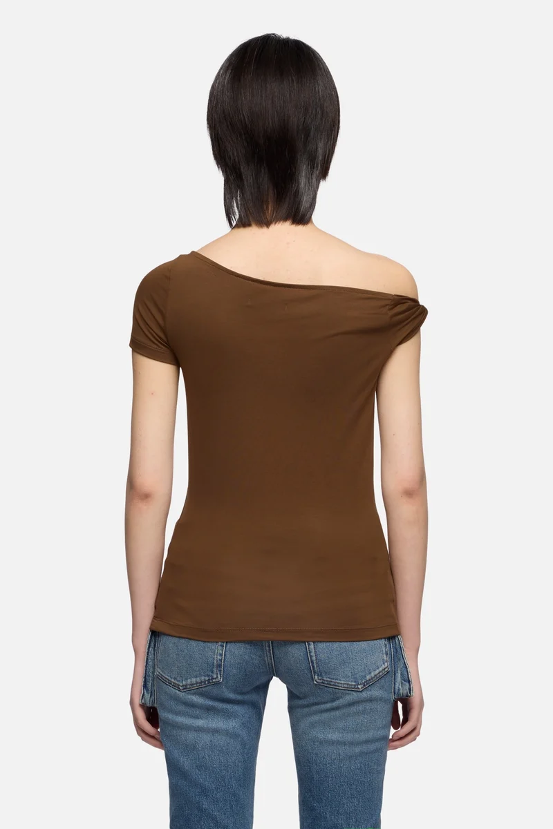 TWISTED SHOULDER TEE in Lyocell Toffee