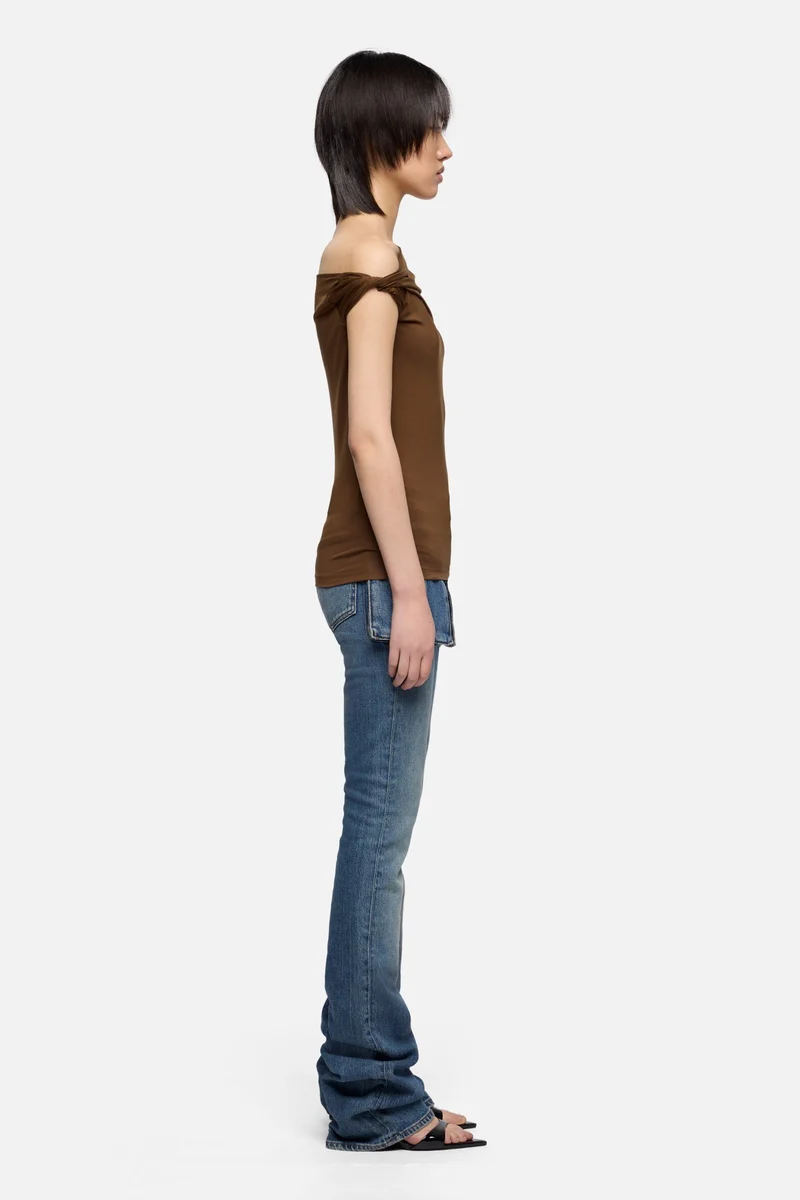 TWISTED SHOULDER TEE in Lyocell Toffee
