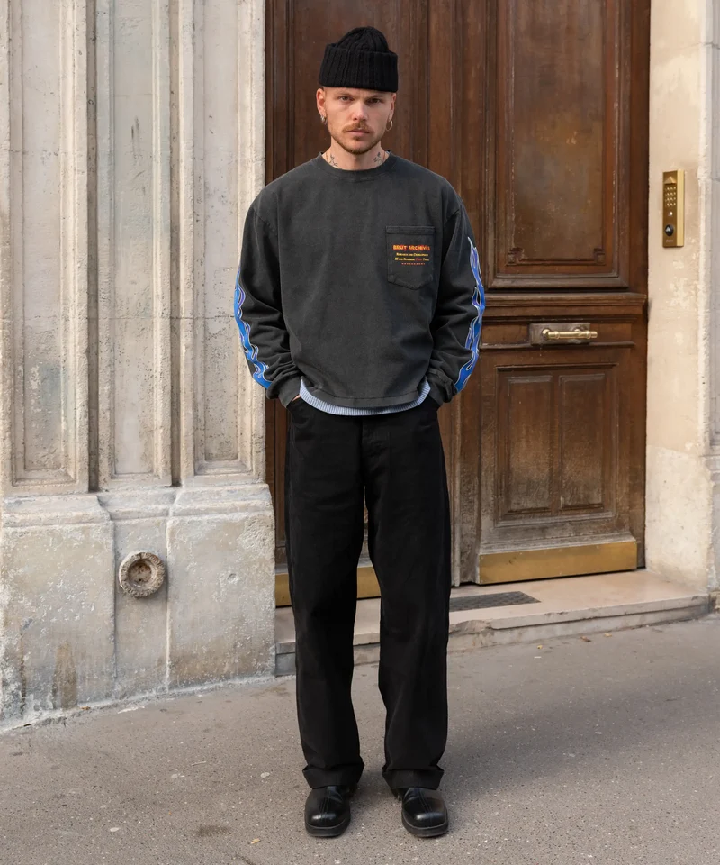 THE RESEARCH TEE