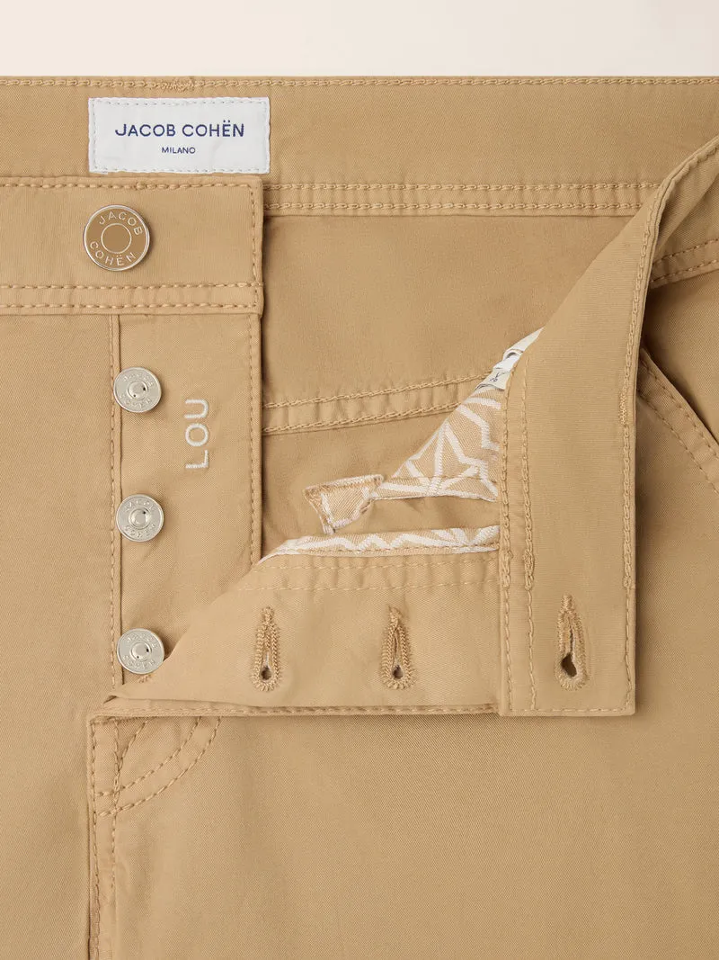 Lou – Bermudas in stretch gabardine
