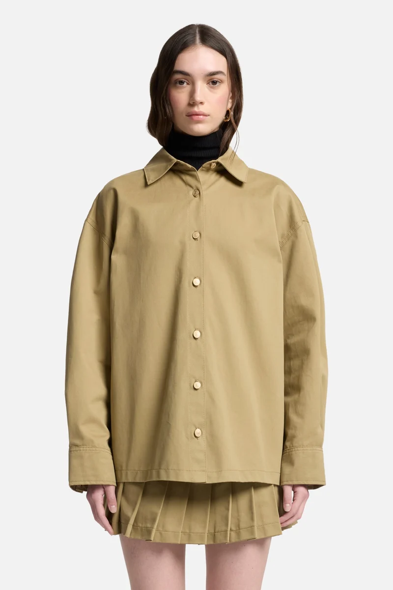 Comfort Twill Pleated Overshirt in Sand Storm