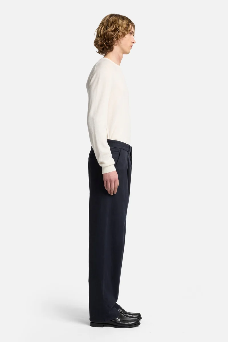 Comfort Twill Pleated Trouser In Vulcan