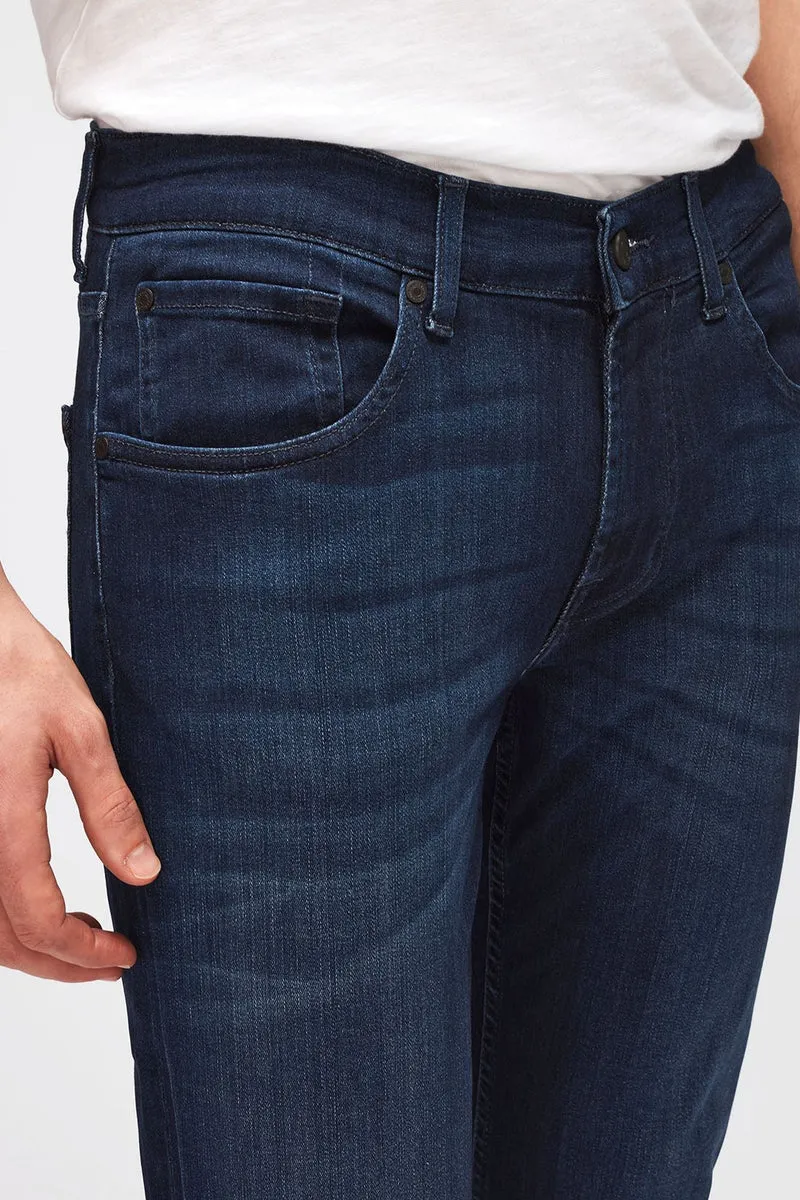 SLIMMY TAPERED in Luxe Performance Deep Blue