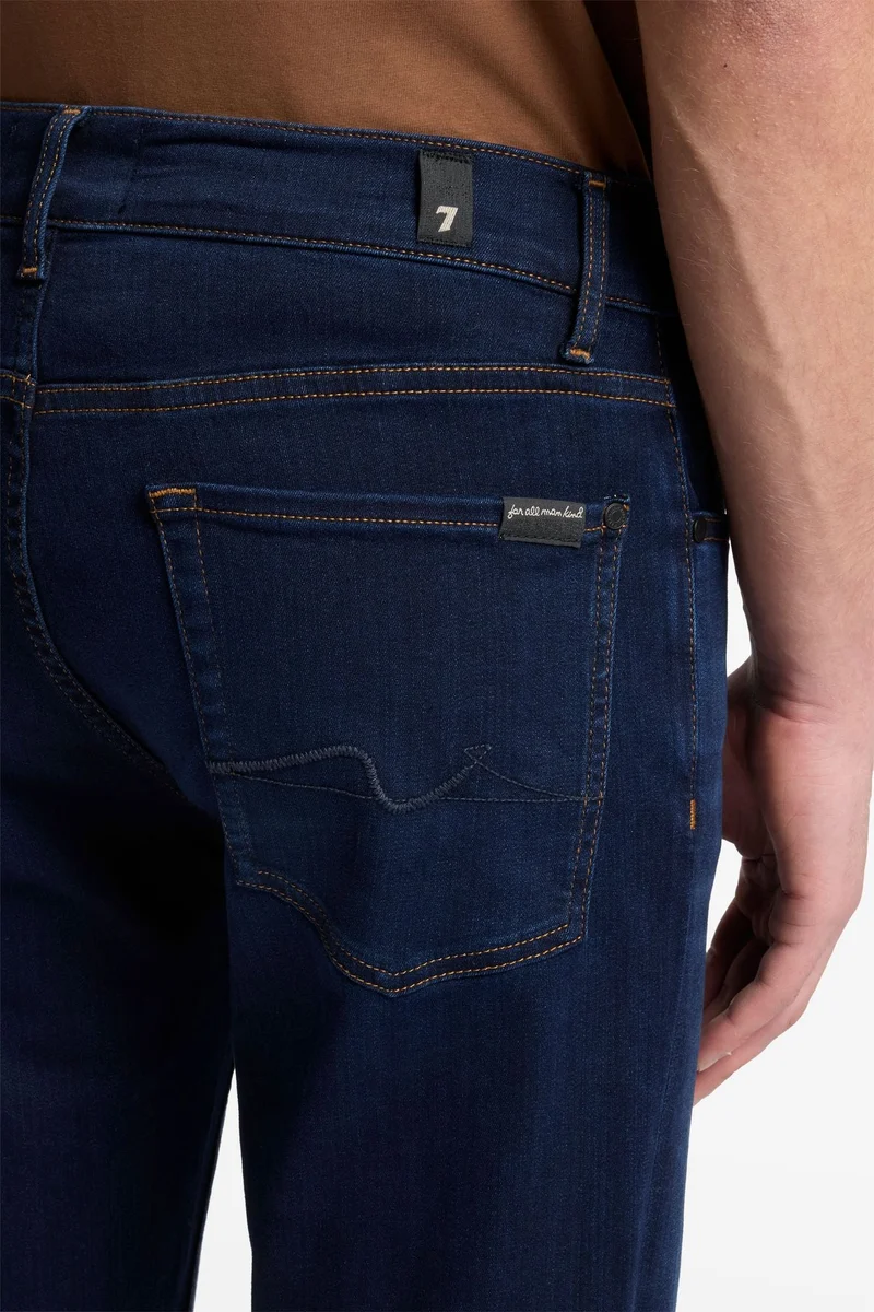SLIMMY in Luxe Performance Beyond