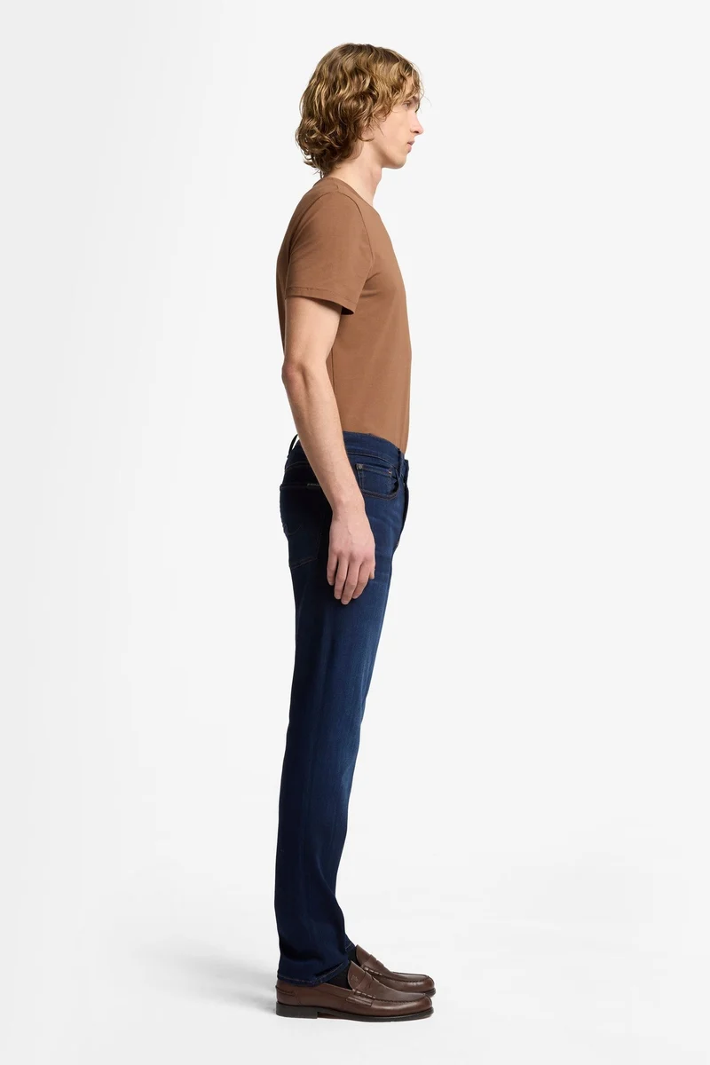 SLIMMY in Luxe Performance Beyond