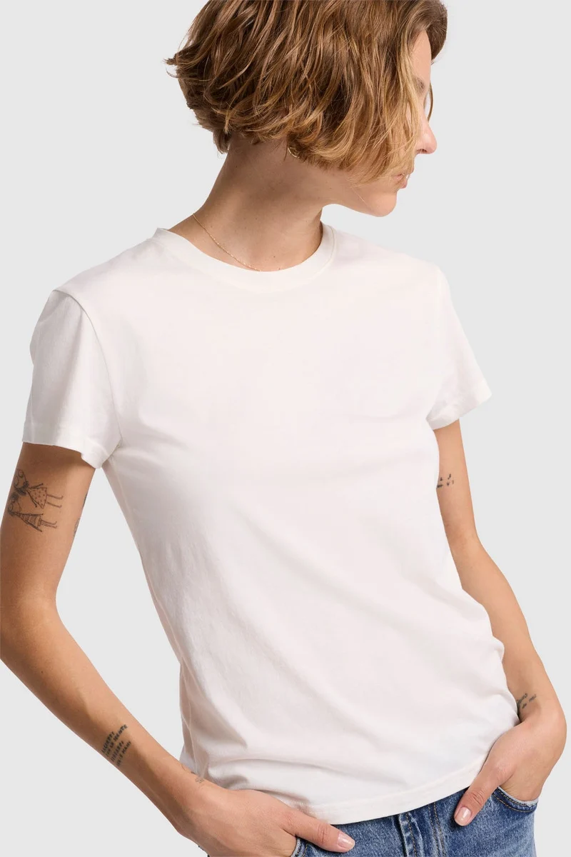 SHORT SLEEVE BASIC TEE in Cotton Blend White