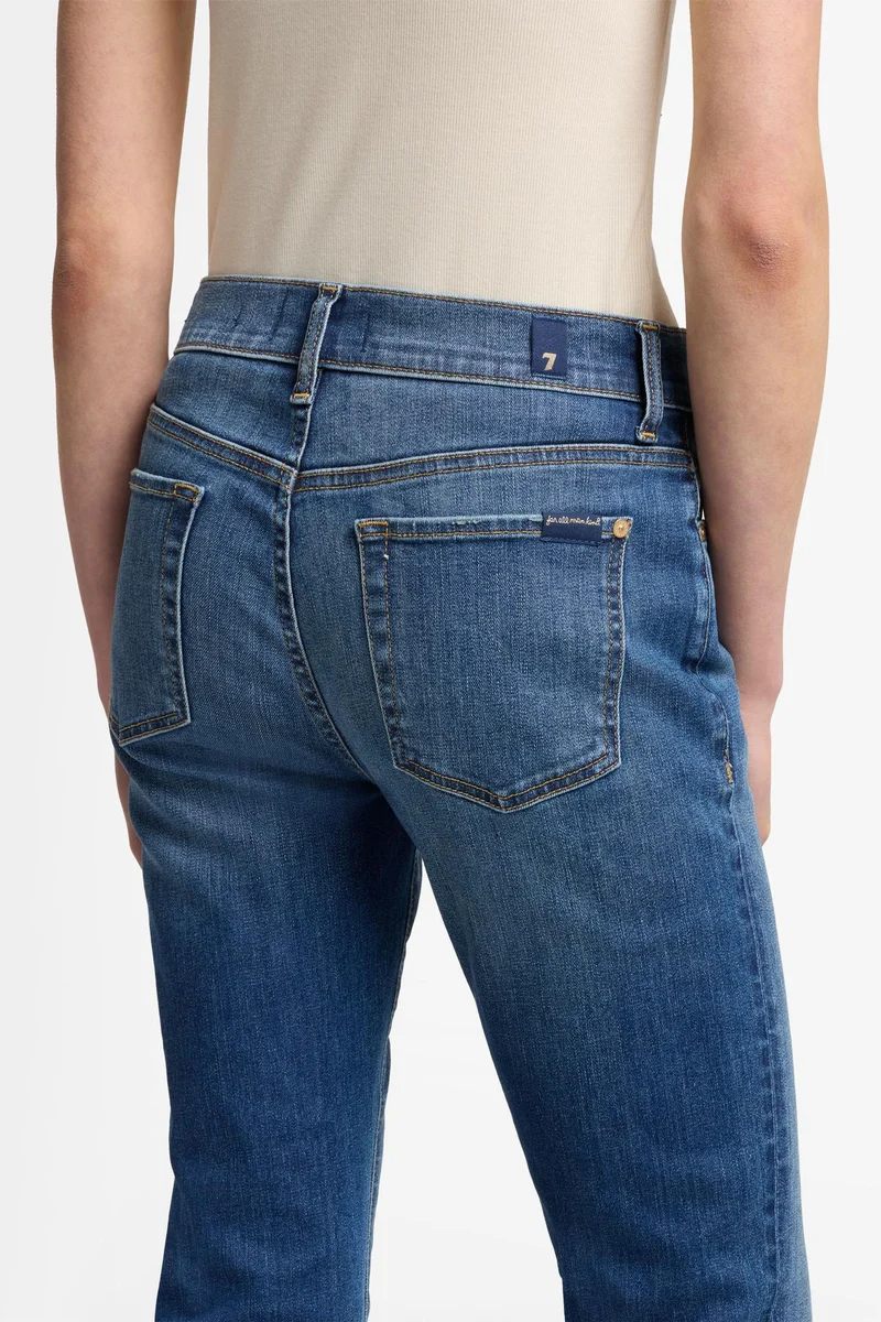 RELAXED SKINNY in Slim Illusion Royalty