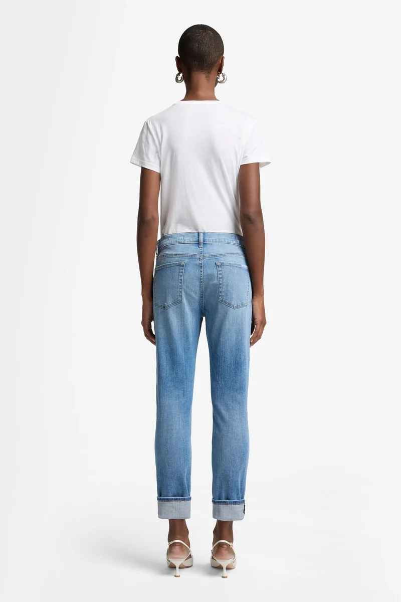 RELAXED SKINNY in Slim Illusion Pine