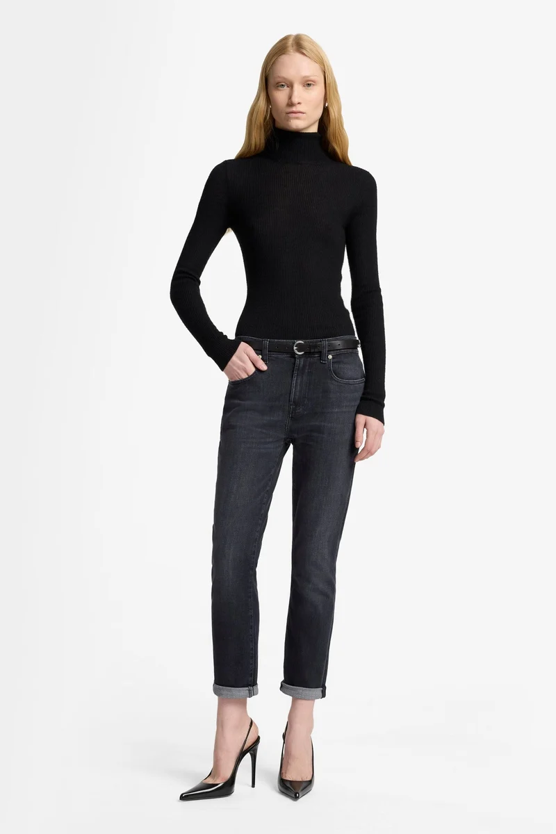 RELAXED SKINNY in Slim Illusion Blacky