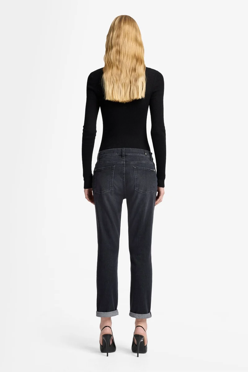 RELAXED SKINNY in Slim Illusion Blacky
