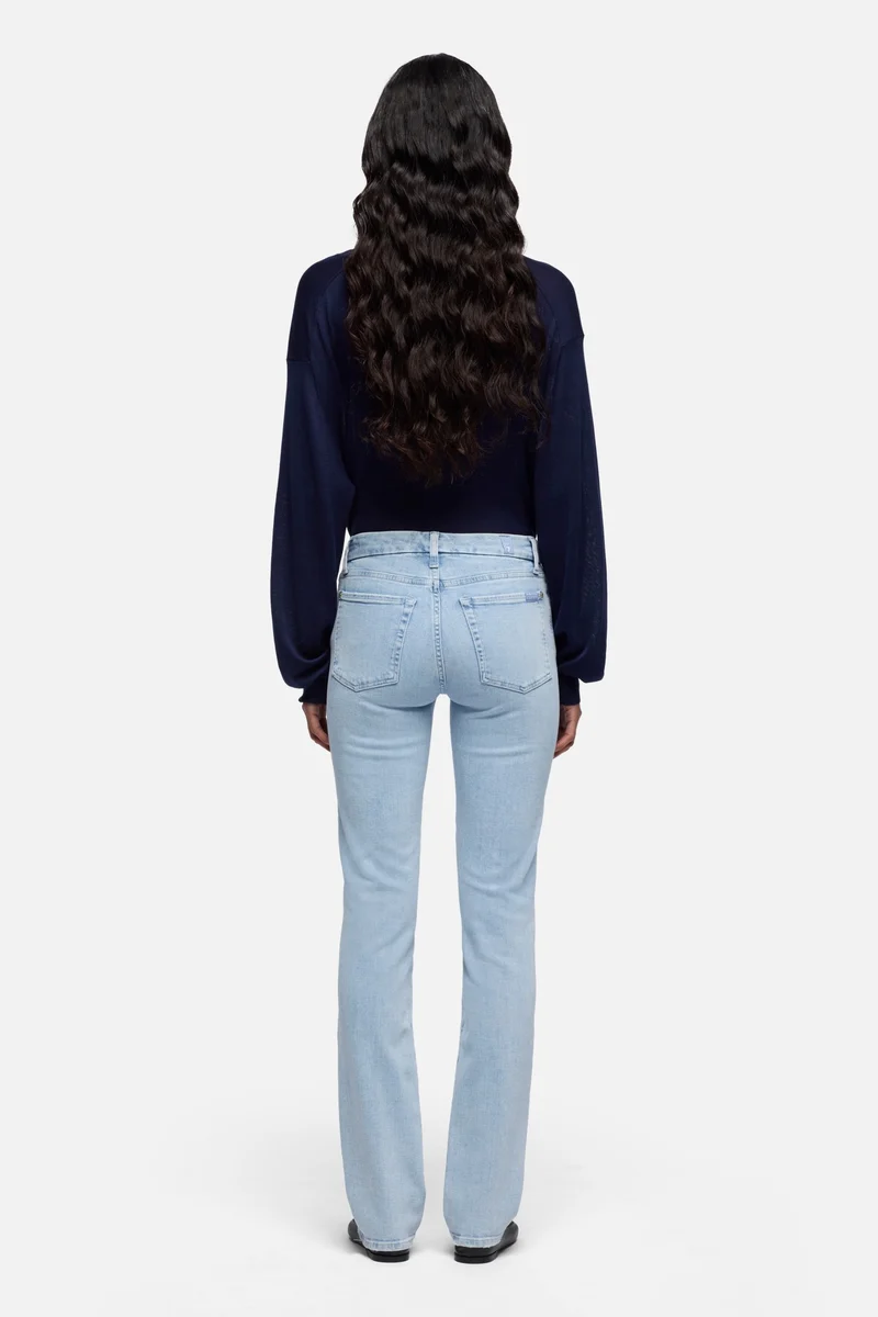 KIMMIE STRAIGHT in Slim Illusion Olina