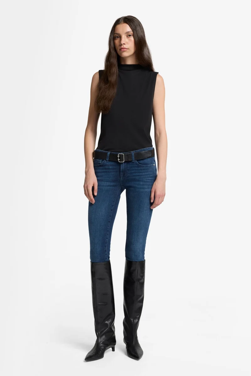 LOW SKINNY in Slim Illusion Baltimora