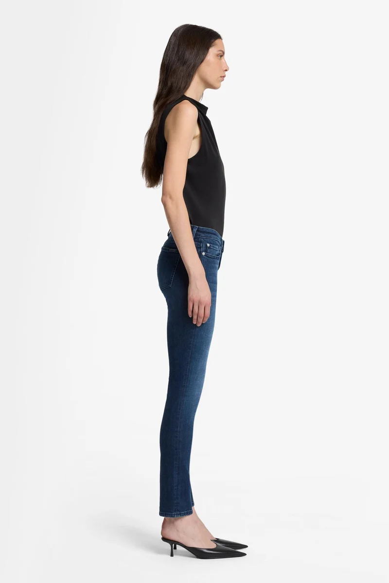 LOW SKINNY in Slim Illusion Baltimora