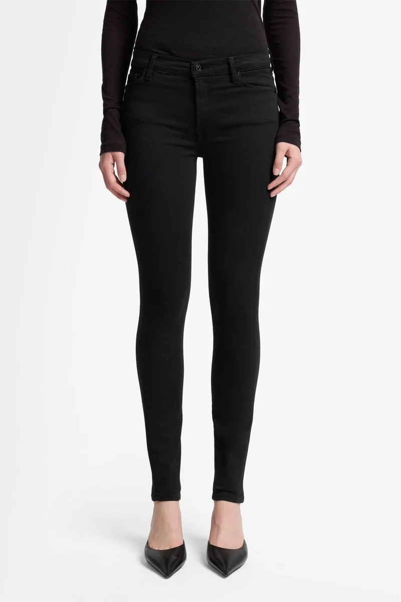 THE SKINNY in Slim Illusion Rinsed Black
