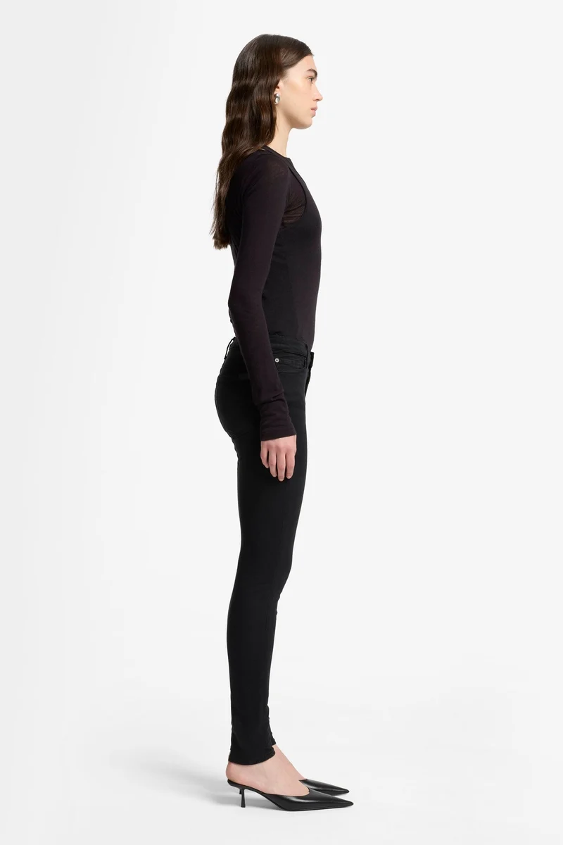 THE SKINNY in Slim Illusion Rinsed Black