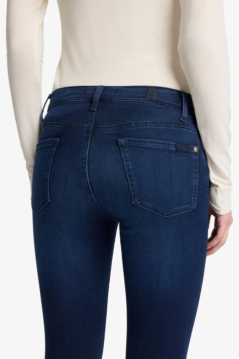 THE SKINNY in Slim Illusion Rich Indigo
