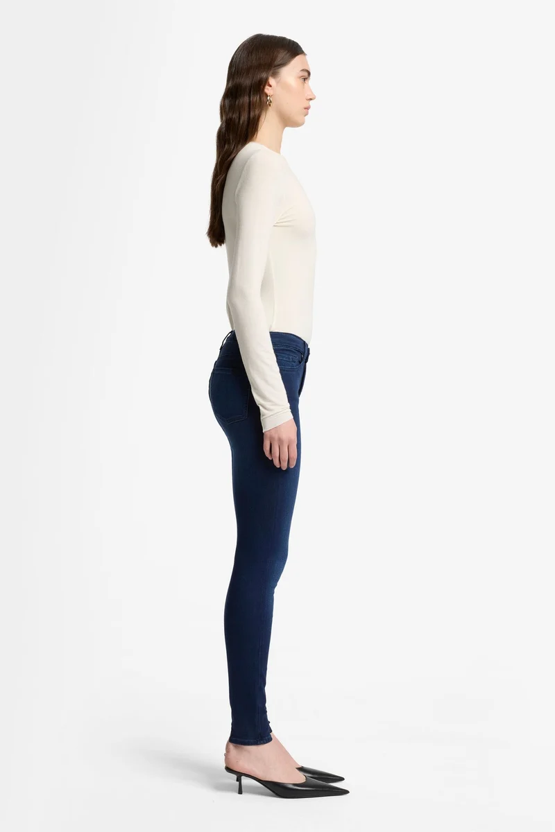 THE SKINNY in Slim Illusion Rich Indigo