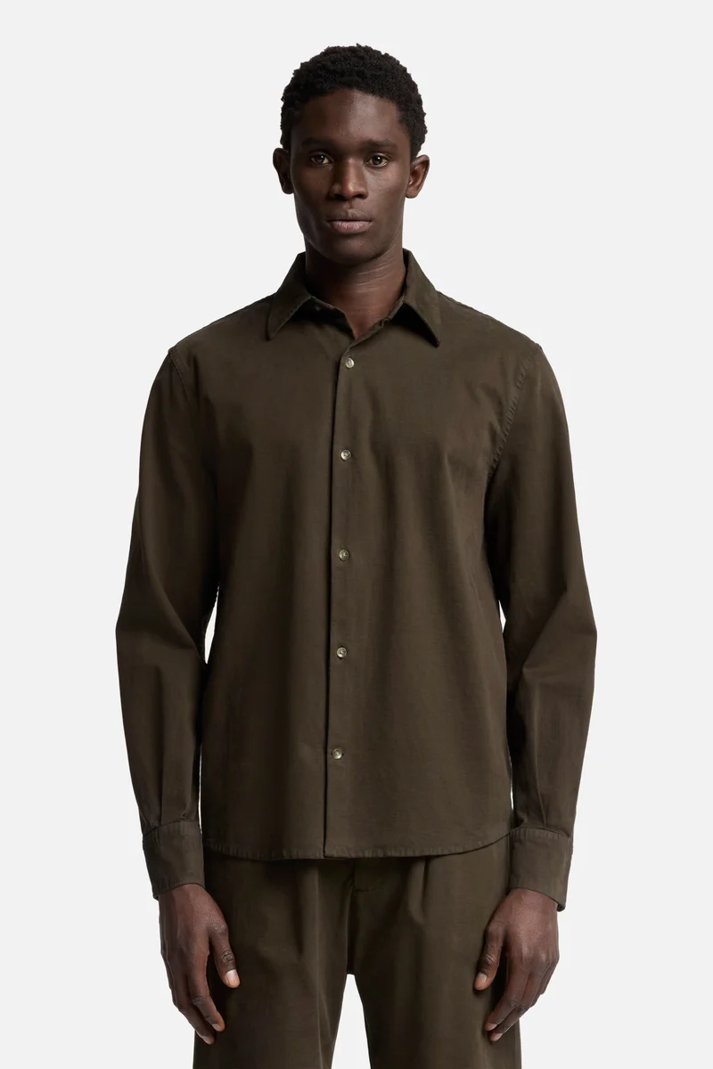 Comfort Twill Button Up Shirt In Dark Olive