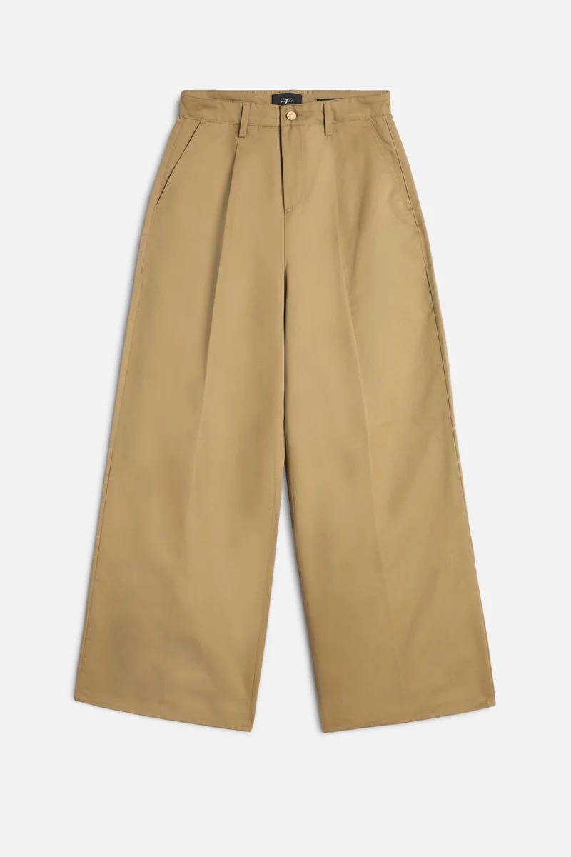 Comfort Twill Pleated Wide Leg Trouser in Sand Storm