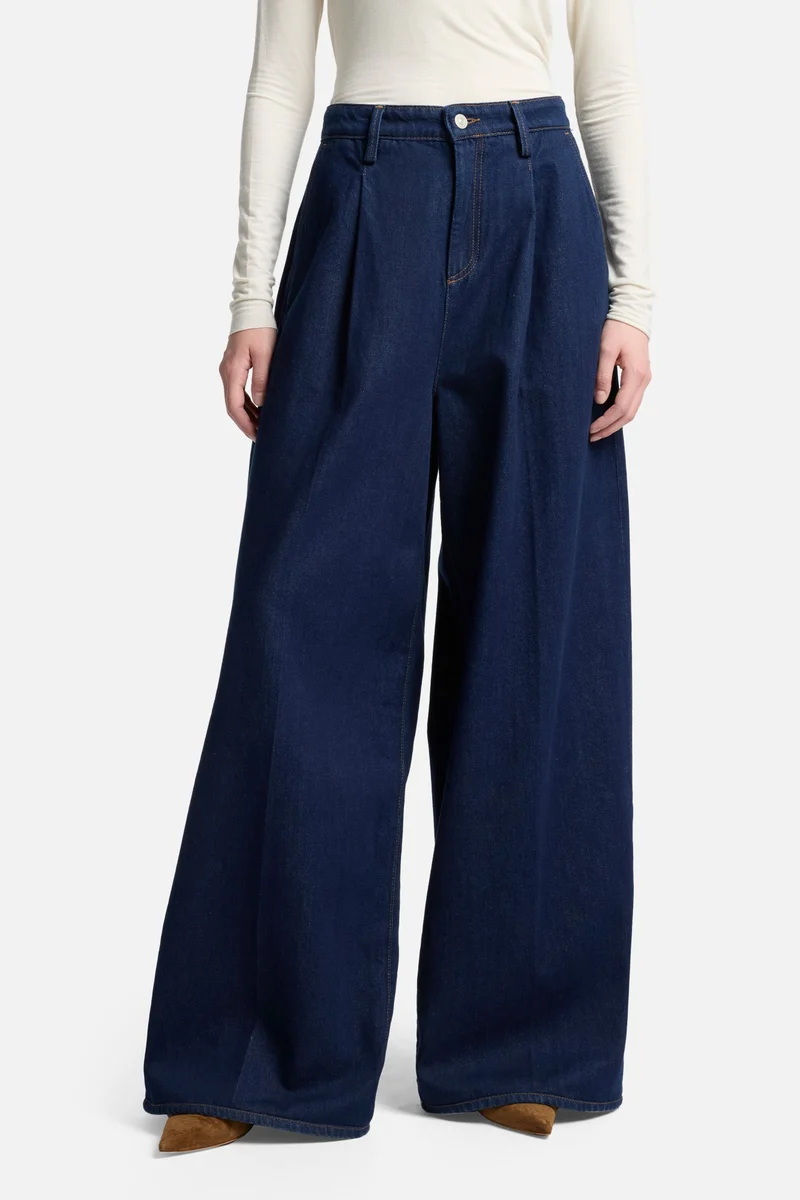 MANKIND Pleated Wide Leg Trouser in Franklin